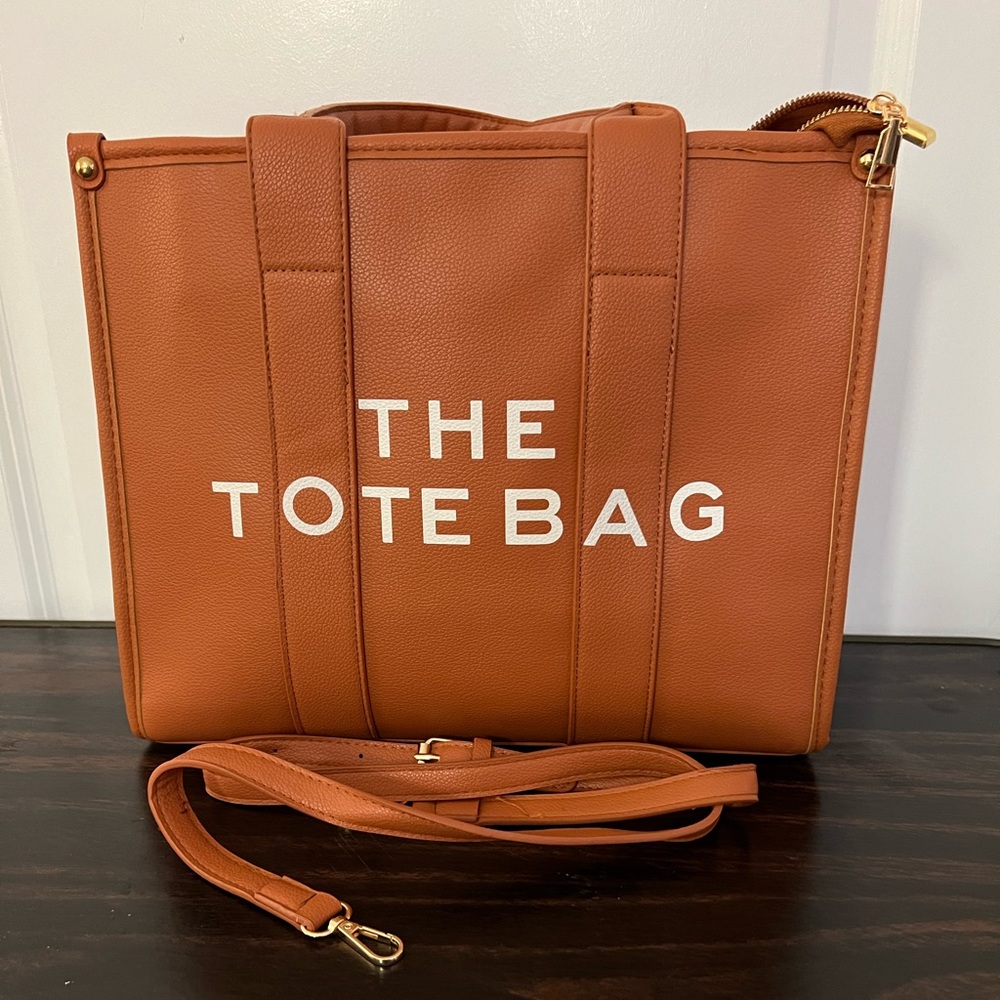 RICHSPORTS TOTE BAG brown denim poly vinyl.